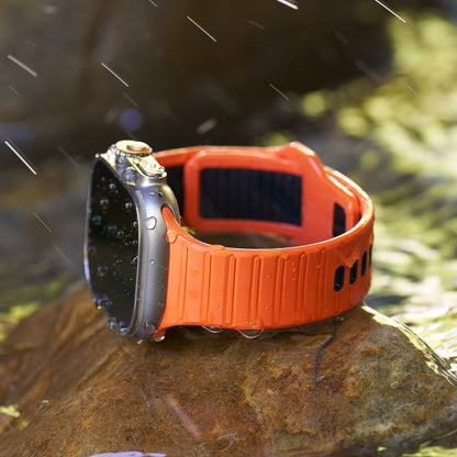 https://cdn.shopify.com/s/files/1/0613/6213/files/EverydayWatchStraps-Large-Orange-Lifestyle2.jpg?v=1754953903