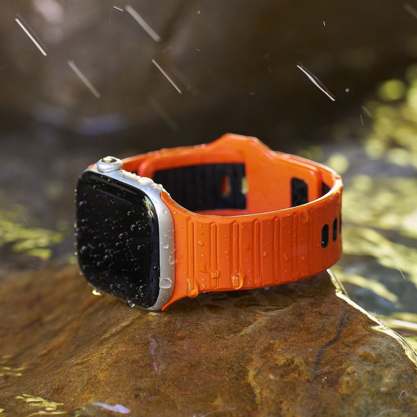 https://cdn.shopify.com/s/files/1/0613/6213/files/EverydayWatchStraps-Small-Orange-Lifestyle2.jpg?v=1754953929