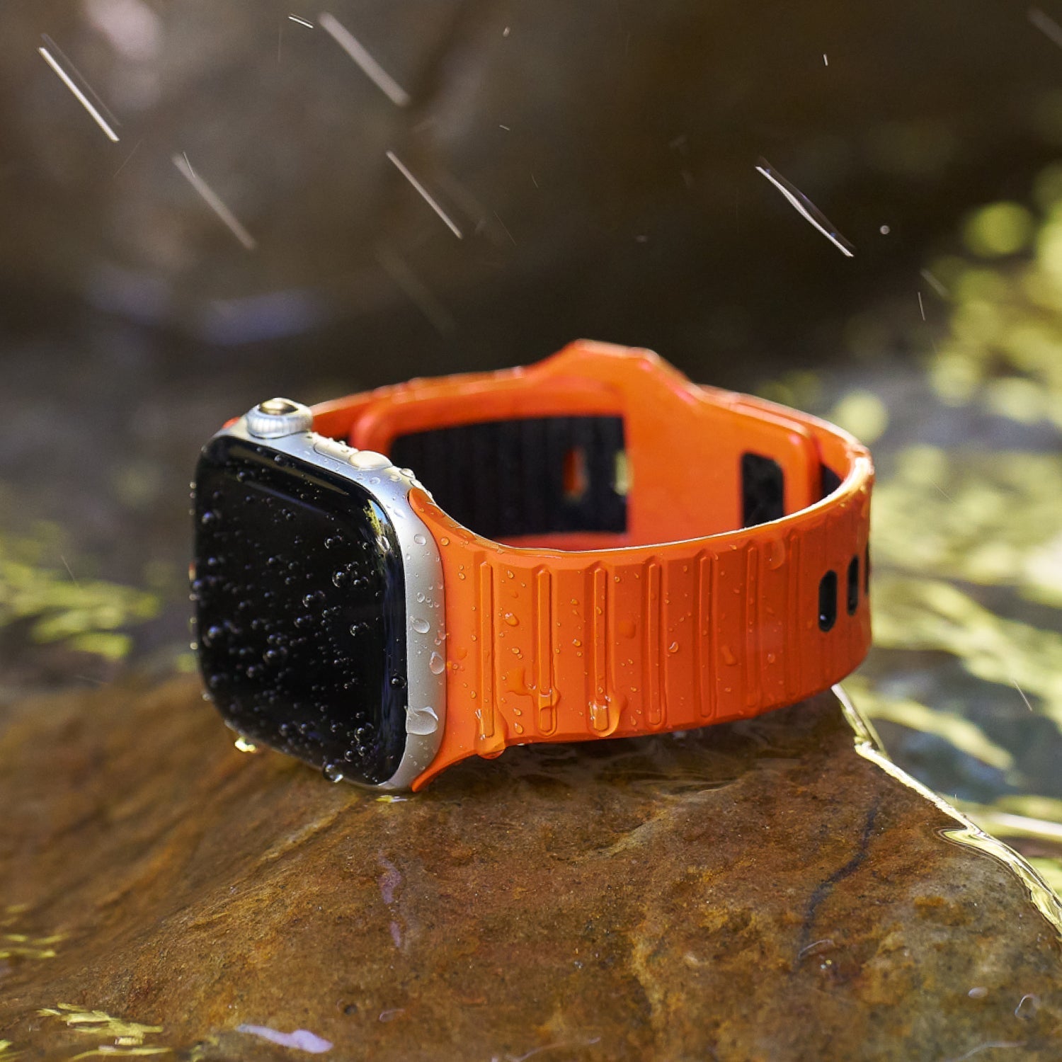 https://cdn.shopify.com/s/files/1/0613/6213/files/EverydayWatchStraps-Small-Orange-Lifestyle2.jpg?v=1754953929