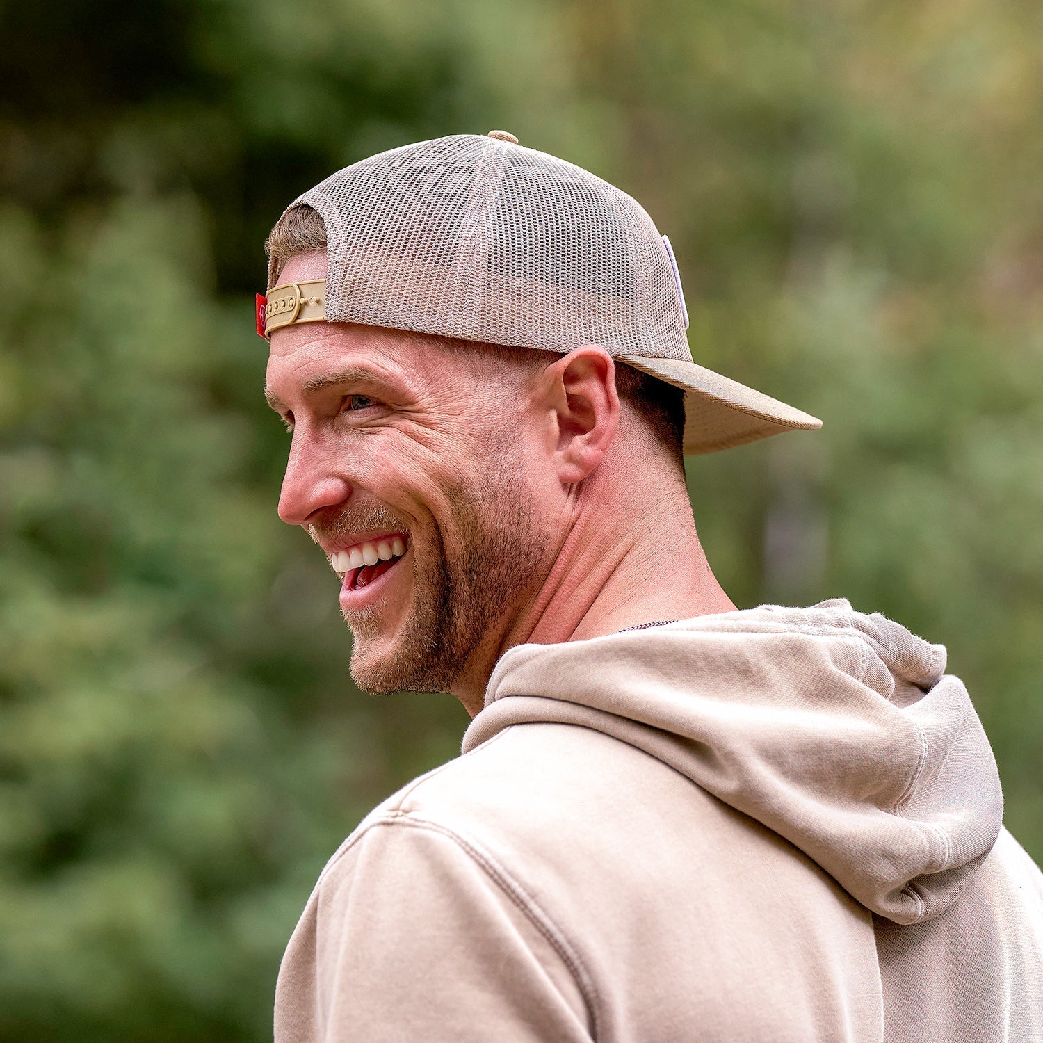 https://cdn.shopify.com/s/files/1/0613/6213/files/Tan_MeshHat-Lifestyle3.jpg?v=1748535293